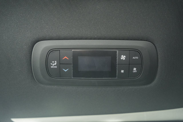 2026 Chrysler Pacifica Select - Photo 42