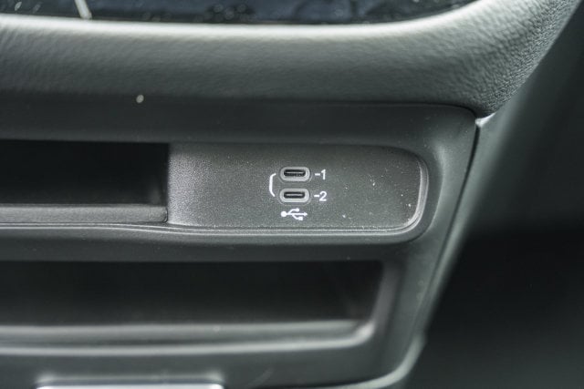 2026 Chrysler Pacifica Select - Photo 33