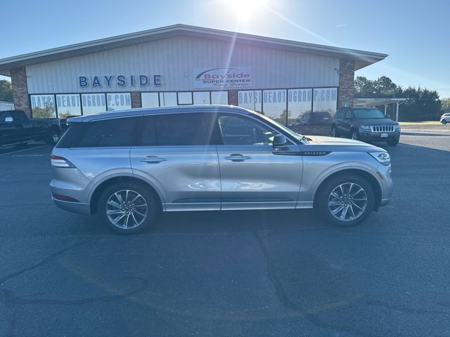 2020 Lincoln Aviator Grand Touring photo 4