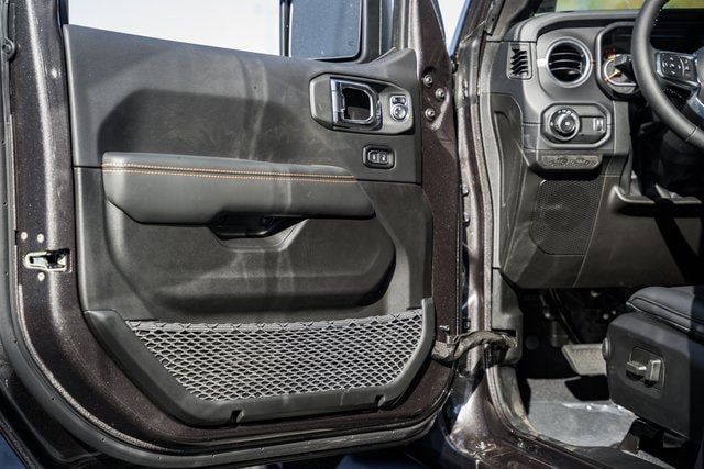2026 Jeep Wrangler 4-Door Sahara - Photo 47