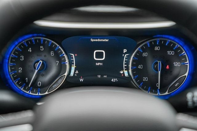 2026 Chrysler Pacifica Select - Photo 47