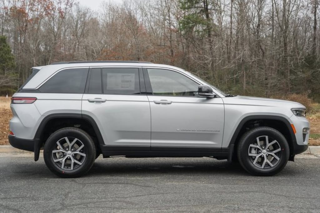 New 2025 Jeep Grand Cherokee LIMITED 4X4 Sport Utility