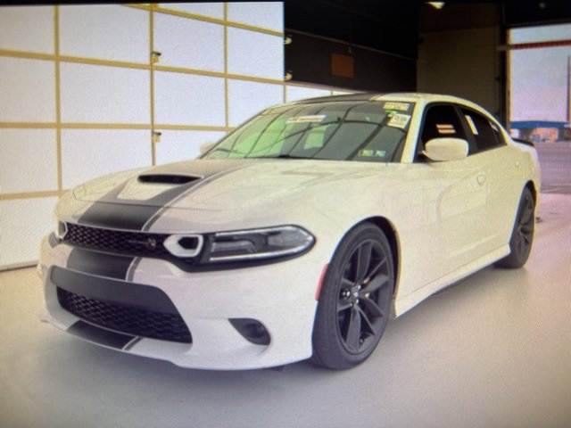 2019 Dodge Charger Scat Pack photo 3
