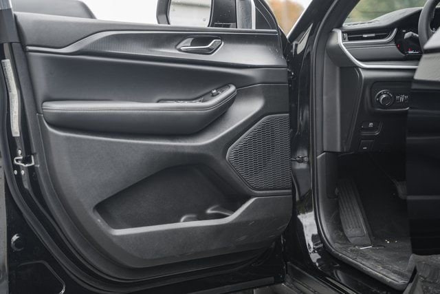 2025 Jeep Grand Cherokee Laredo - Photo 49