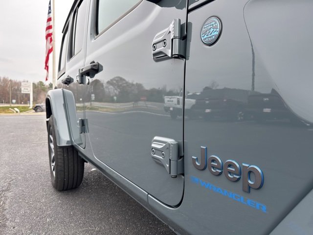 2024 Jeep Wrangler 4xe Sport S photo 4