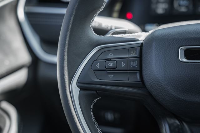 2025 Jeep Grand Cherokee Laredo - Photo 39