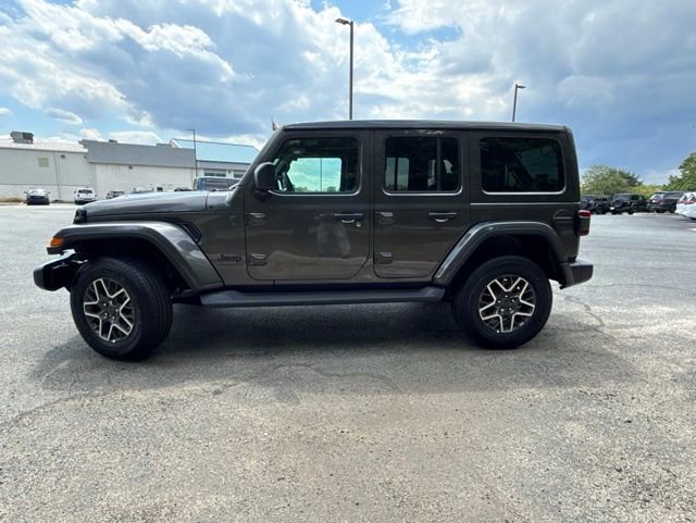 2026 Jeep Wrangler 4-Door Sahara - Photo 12