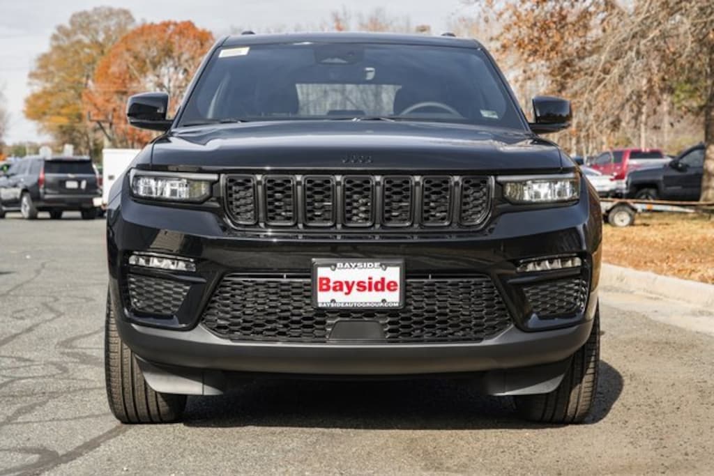 New 2025 Jeep Grand Cherokee LIMITED 4X4 Sport Utility