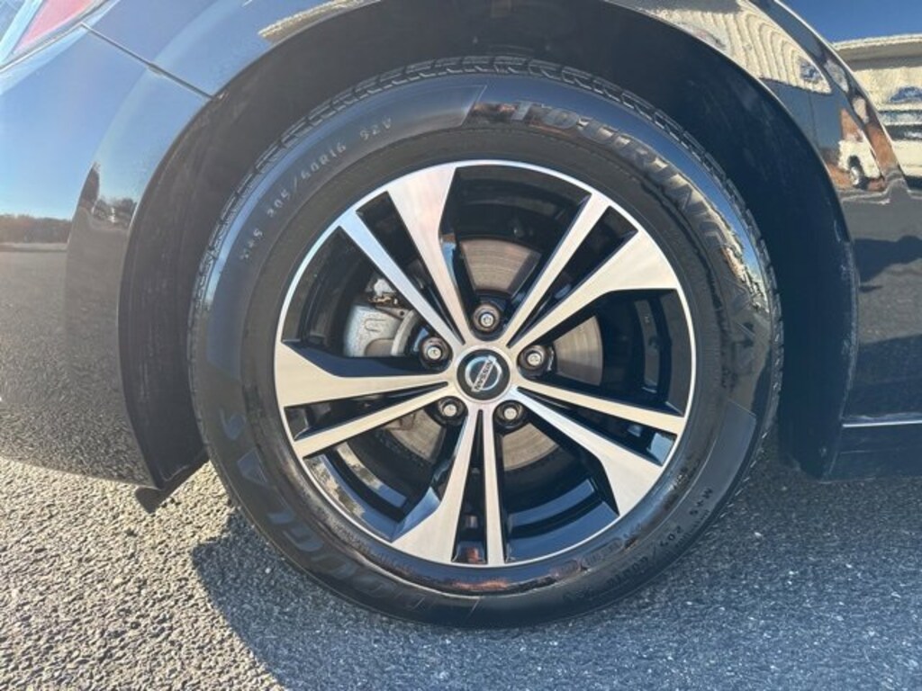 Used 2023 Nissan Sentra SV Sedan