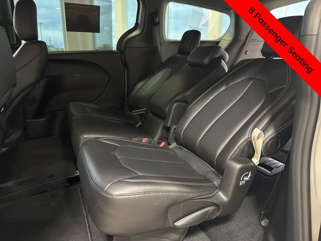 2026 Chrysler Pacifica Select - Photo 6