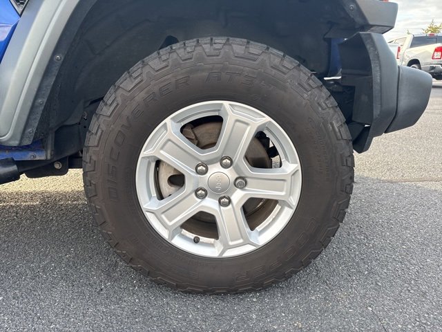 2019 Jeep Wrangler Unlimited Sport photo 3