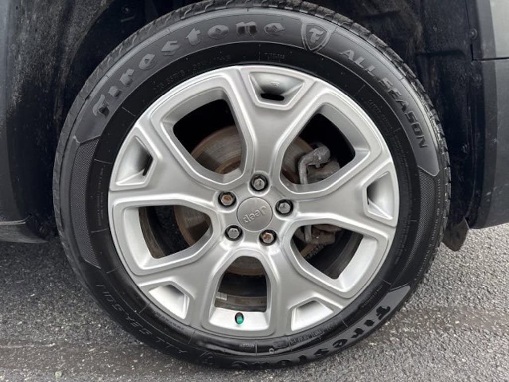 Used 2019 Jeep Renegade Latitude 4x4 SUV