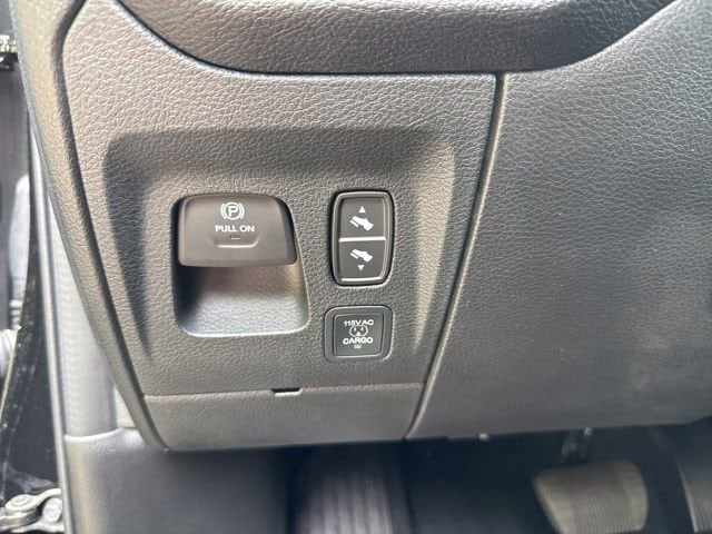 2026 RAM 1500 Laramie - Photo 11