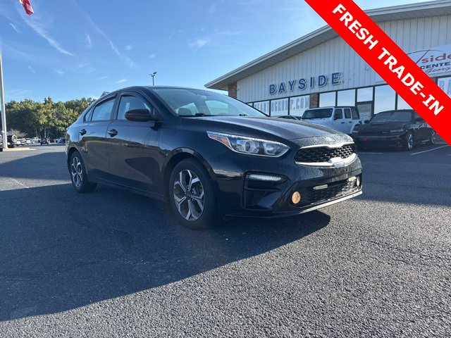 2019 Kia Forte LXS photo 2
