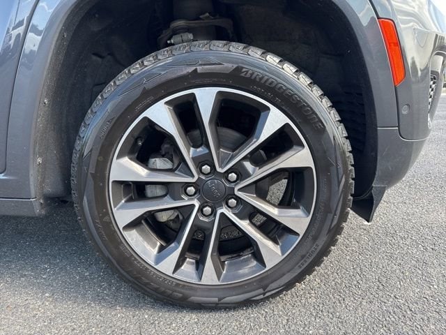 2022 Jeep Grand Cherokee Overland - Photo 14