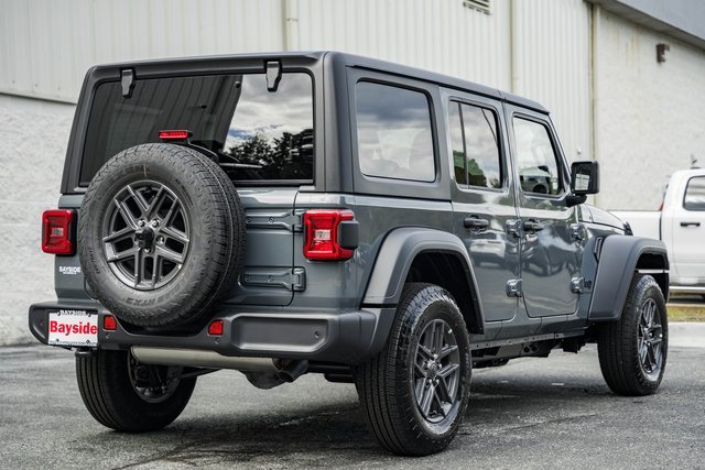 2025 Jeep Wrangler Sport S photo 4