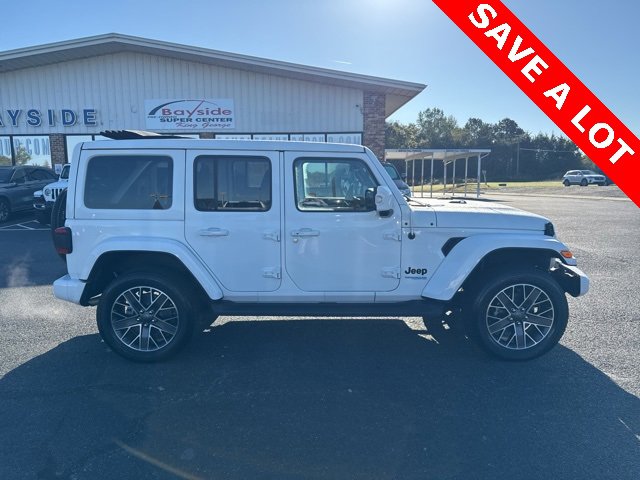 2022 Jeep Wrangler Unlimited 4xe Sahara High Altitude photo 2