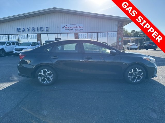2019 Kia Forte LXS photo 4