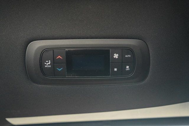 2026 Chrysler Pacifica Select - Photo 42