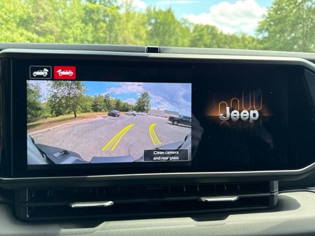 2026 Jeep Wrangler 4-Door Sahara - Photo 14