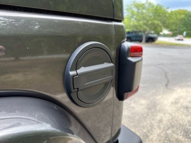 2026 Jeep Wrangler 4-Door Sahara - Photo 35
