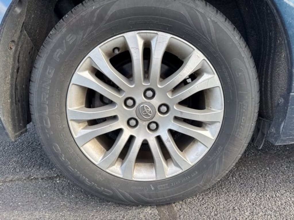 Used 2011 Toyota Sienna Limited V6 Van