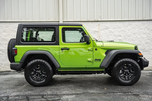 2026 Jeep Wrangler Sport photo 4
