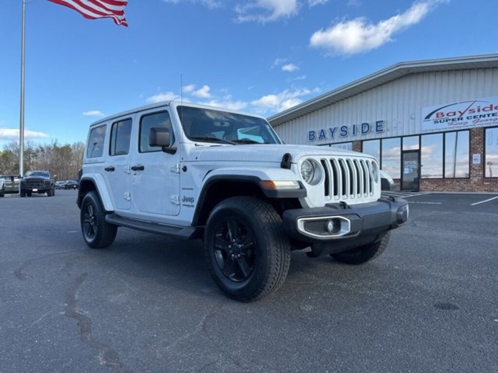 Used 2018 Jeep Wrangler Unlimited Sahara 4x4 SUV