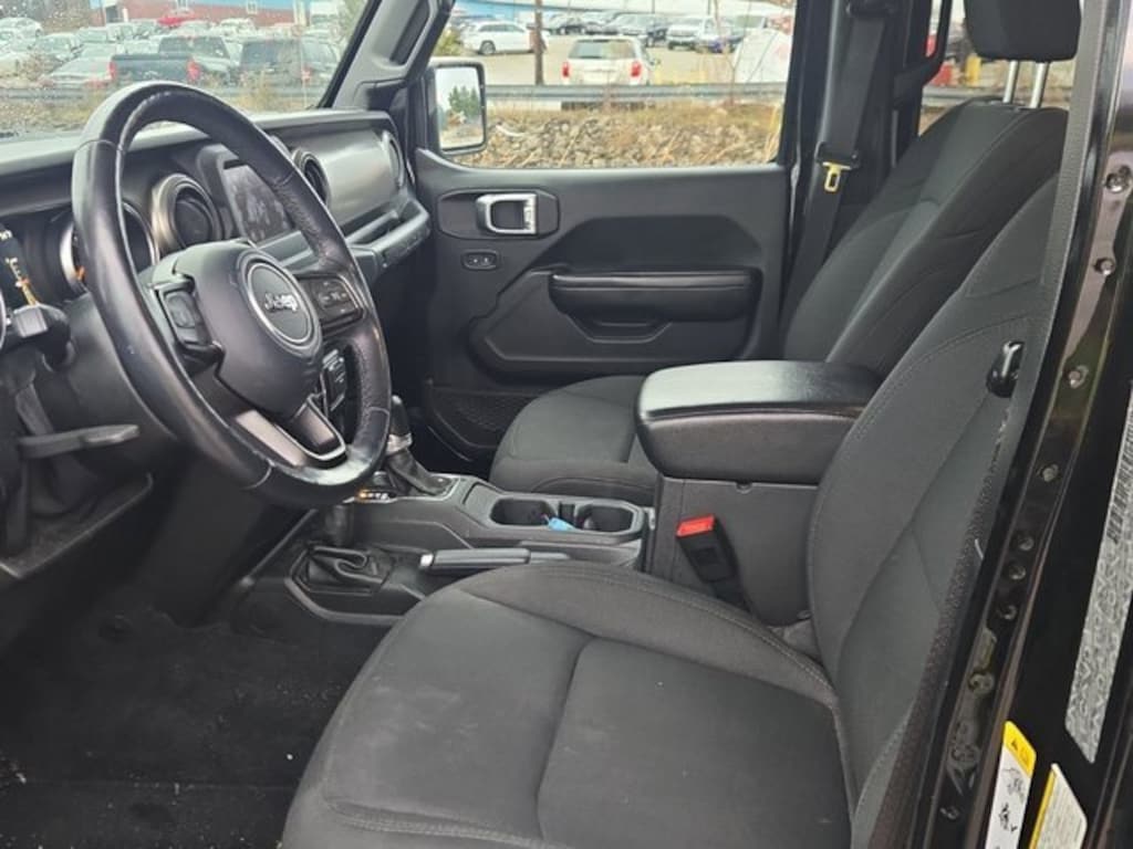 Used 2019 Jeep Wrangler Unlimited Sport 4x4 SUV