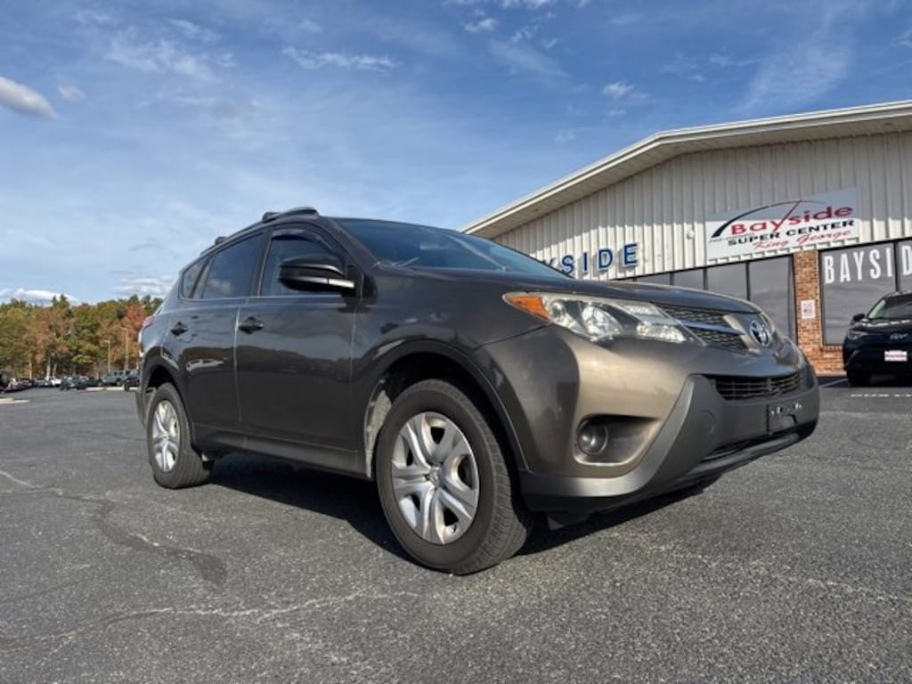 Used 2014 Toyota RAV4 4WD LE SUV