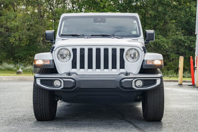 2022 Jeep Wrangler Unlimited Rubicon High Tide photo 2