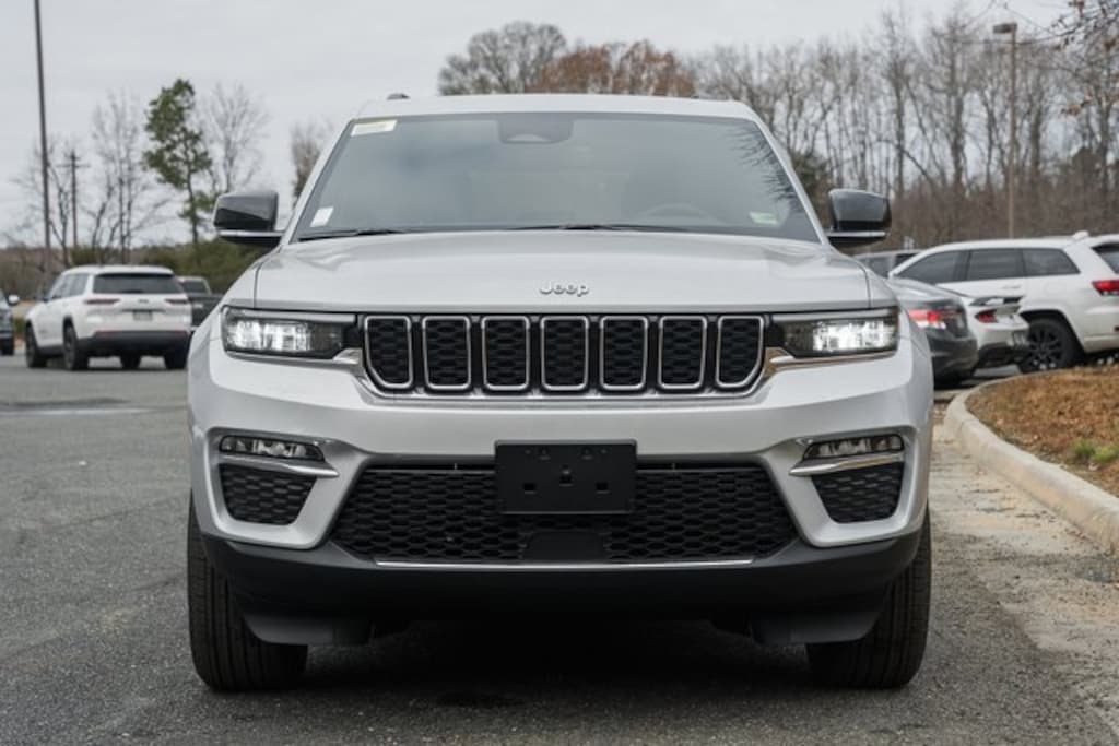 New 2025 Jeep Grand Cherokee LIMITED 4X4 Sport Utility