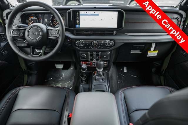 2025 Jeep Wrangler Rubicon photo 3