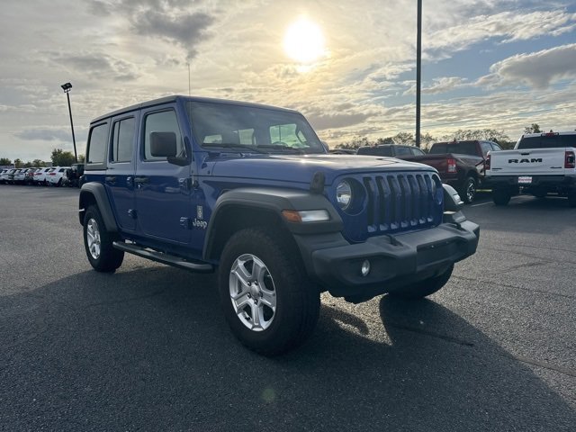 2019 Jeep Wrangler Unlimited Sport photo 2