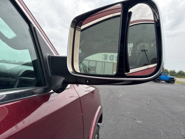 2023 Ram 1500 Limited photo 7