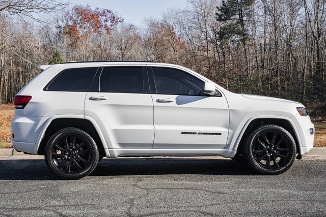 2018 Jeep Grand Cherokee Laredo photo 4