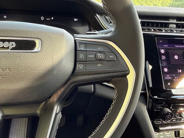 2025 Jeep Grand Cherokee Laredo - Photo 23