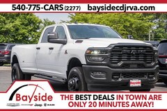 2026 Ram 3500 TRADESMAN CREW CAB 4X4 8' BOX Pickup