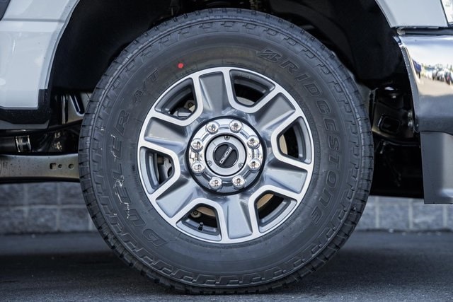 2026 Ford F-250 Lariat photo 14
