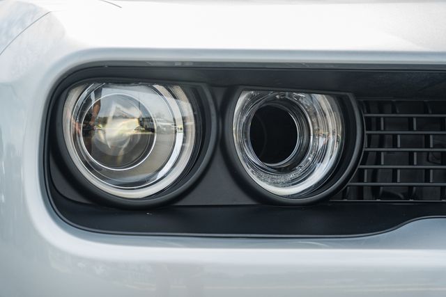 2022 Dodge Challenger SRT - Photo 18