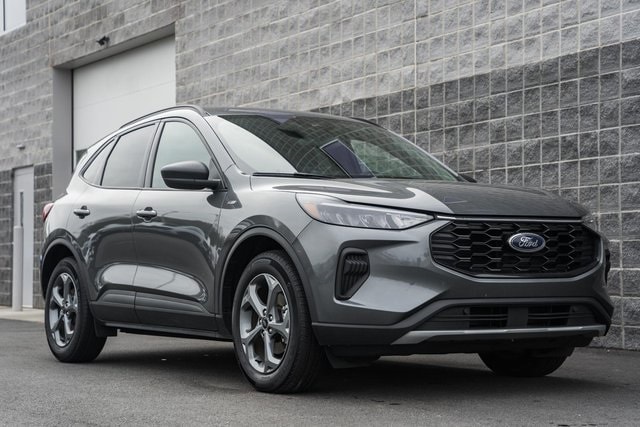 2025 Ford Escape ST-Line's photo