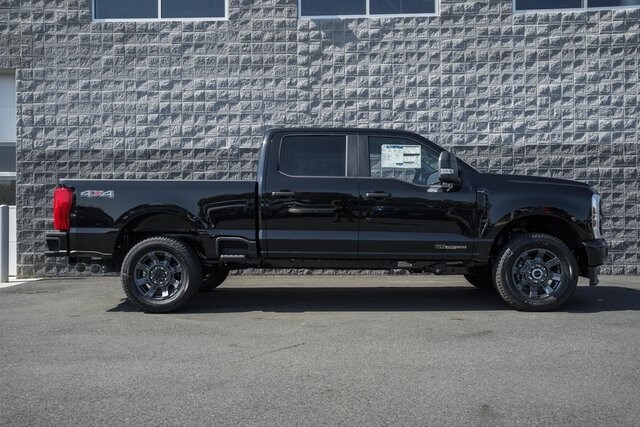 2026 Ford F-250 XL photo 3