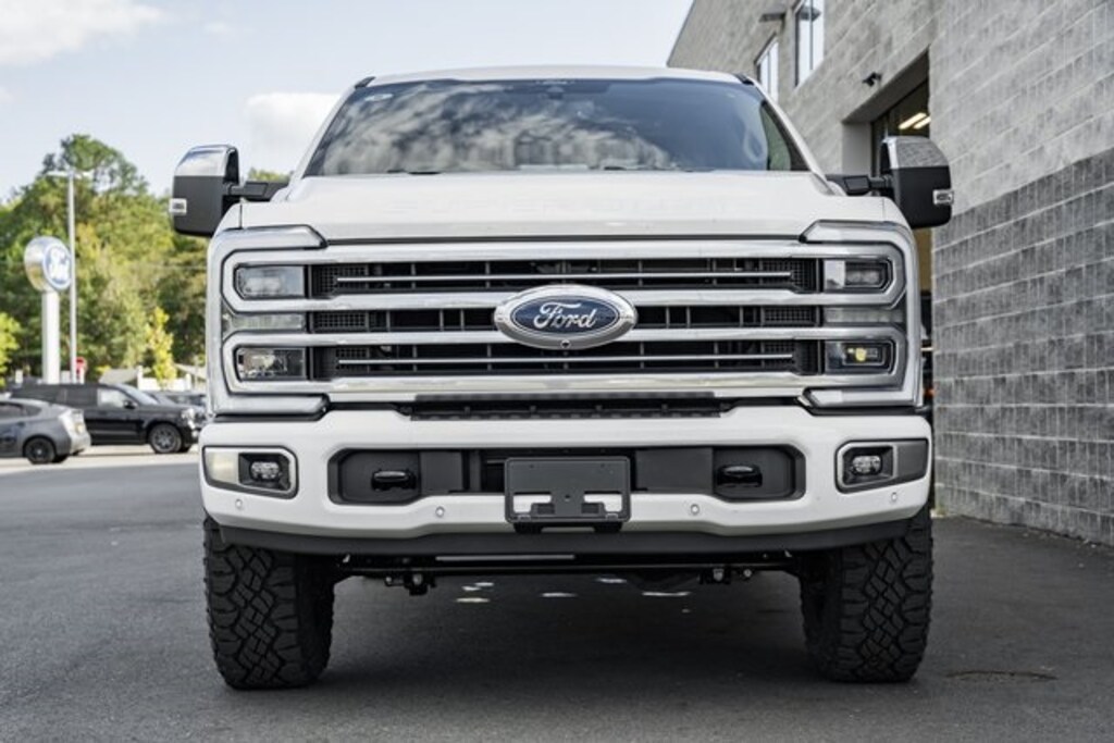 New 2026 Ford F-350 F-350 Platinum Truck Crew Cab