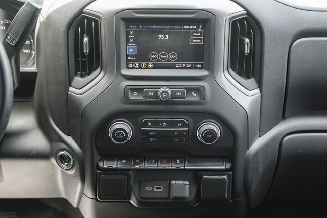 2023 Chevrolet Silverado 1500 Custom - Photo 27