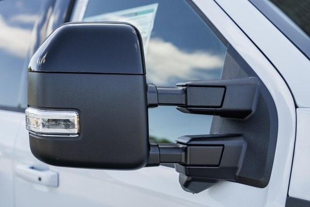 2026 Ford F-250 Lariat photo 12