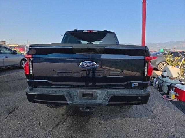 2023 Ford F-150 Lightning XLT photo 2