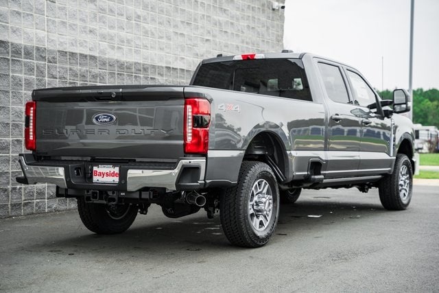 2026 Ford F-350 Lariat photo 4