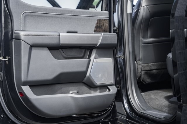 2026 Ford F-250 Lariat photo 33