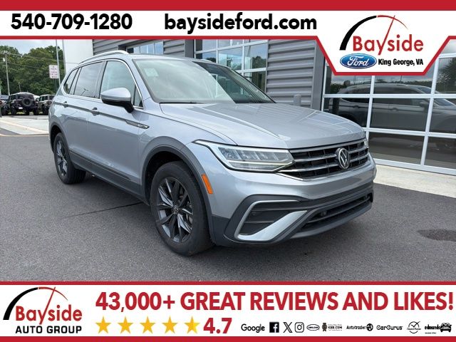 2023 Volkswagen Tiguan 2.0T SE's photo