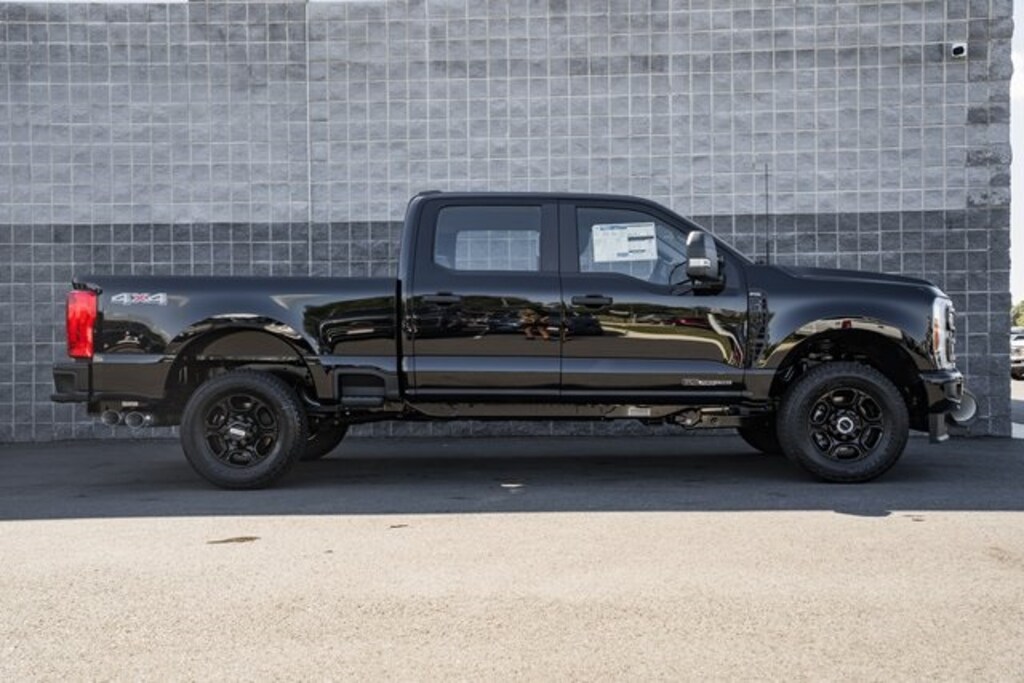 New 2026 Ford F-250 XL Truck Crew Cab